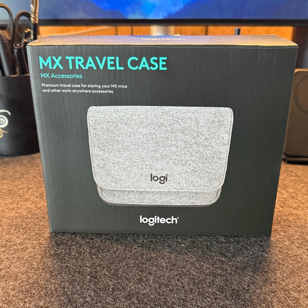 Logitech Silver MX Travel Case